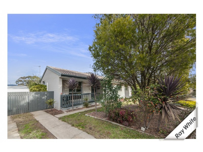 4 Connor Place, Kambah ACT 2902