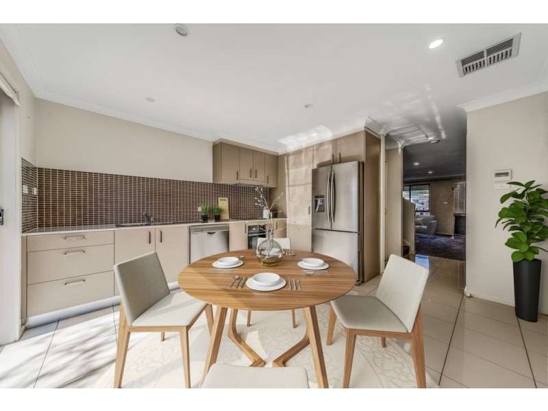 3/6 Clark Close, Spence ACT 2615