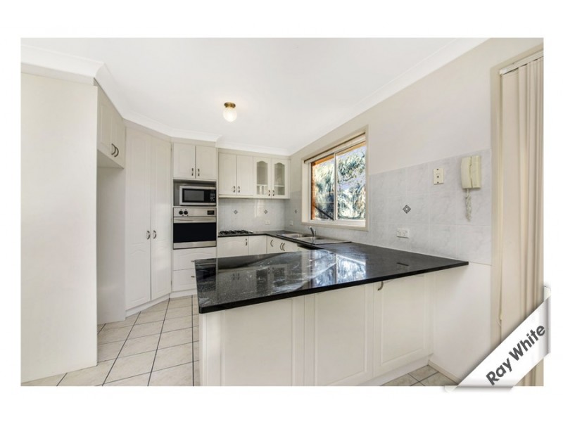 4/8 Proserpine Circuit, Amaroo ACT 2914
