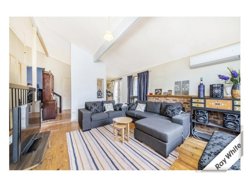 42 Baddeley Crescent, Spence ACT 2615
