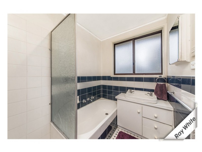 42 Baddeley Crescent, Spence ACT 2615
