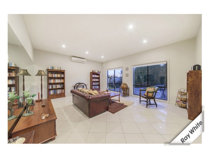 43 Tanderra Crescent, Ngunnawal ACT 2913