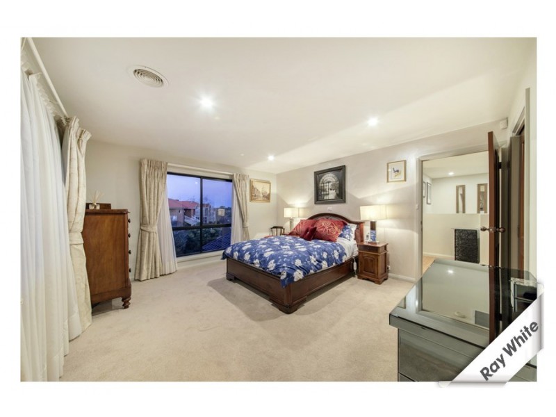 43 Tanderra Crescent, Ngunnawal ACT 2913