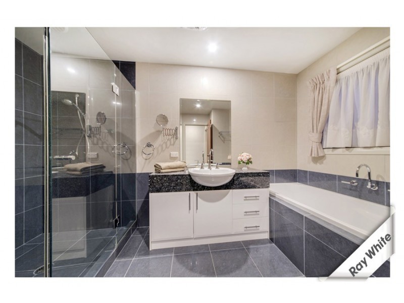 43 Tanderra Crescent, Ngunnawal ACT 2913