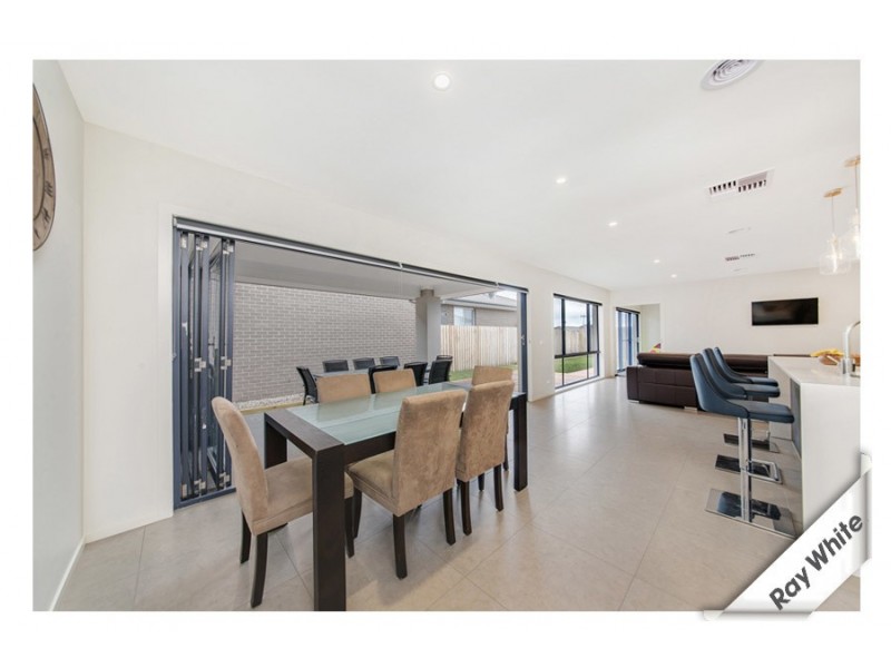 10 Jule Knight Street, Casey ACT 2913