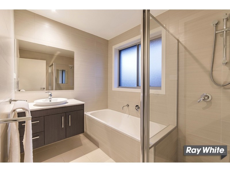 7 Jule Knight Street, Casey ACT 2913