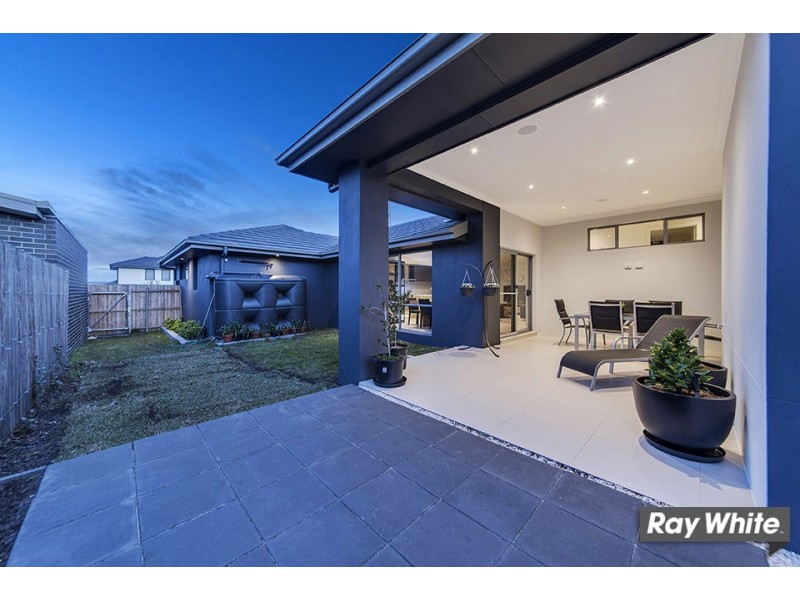 7 Jule Knight Street, Casey ACT 2913