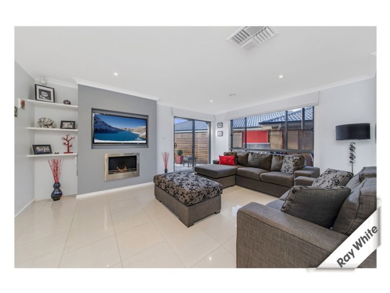 19 John Crawford Crescent, Casey ACT 2913