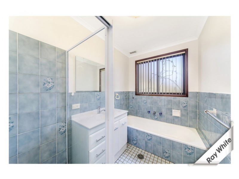 11 Twamley Crescent, Chisholm ACT 2905