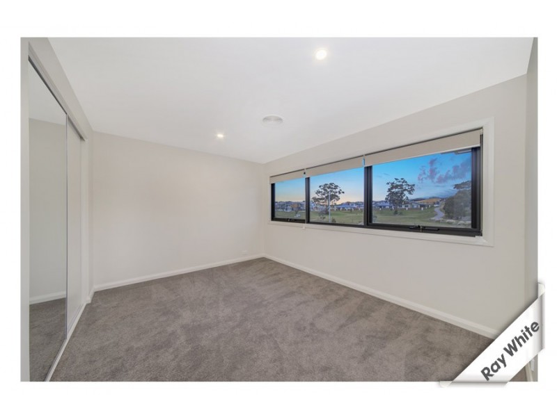 42 Lanaba Street, Crace ACT 2911