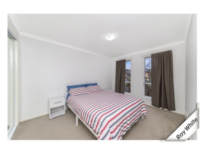 22 Audrey Cahn Street, Macgregor ACT 2615