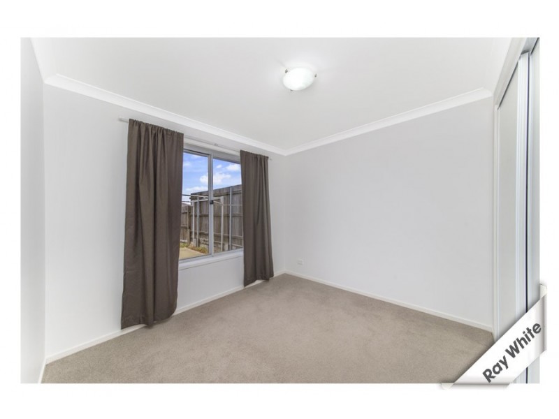 22 Audrey Cahn Street, Macgregor ACT 2615