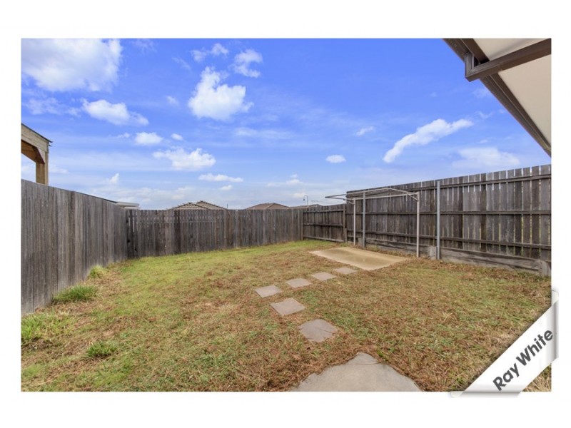 22 Audrey Cahn Street, Macgregor ACT 2615