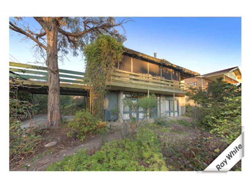 15 Mathieson Street, Weetangera ACT 2614