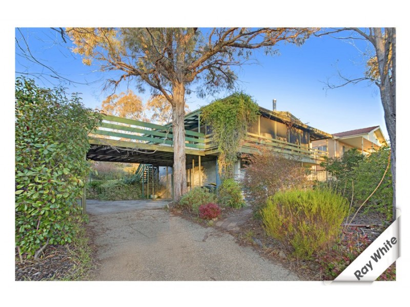 15 Mathieson Street, Weetangera ACT 2614