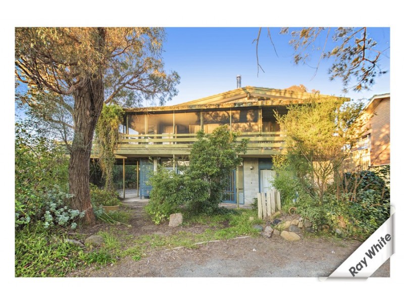 15 Mathieson Street, Weetangera ACT 2614