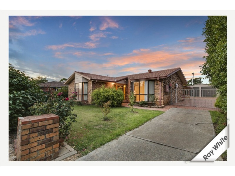 5 Edman Close, Florey ACT 2615