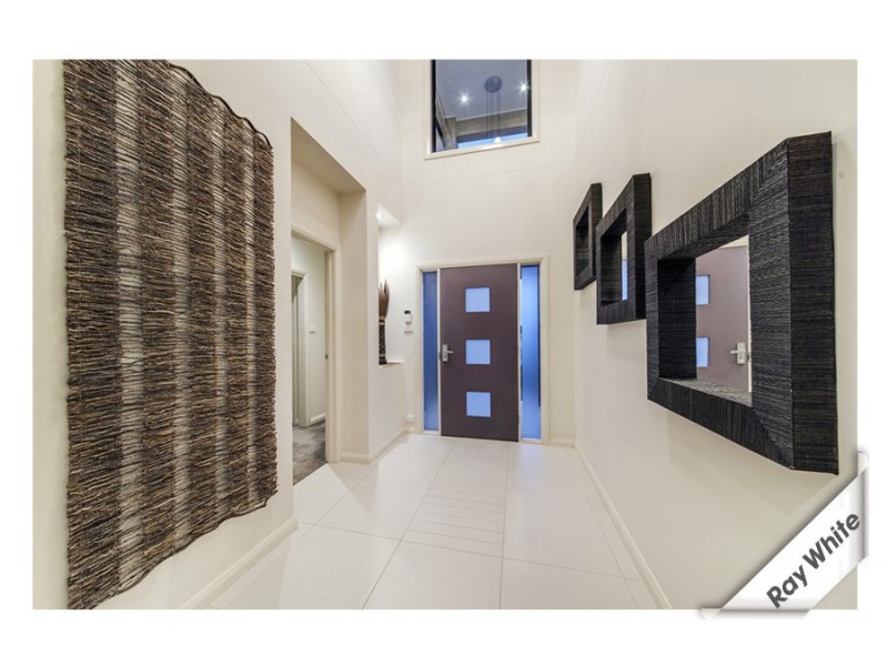 18 Heney Close, Mckellar ACT 2617