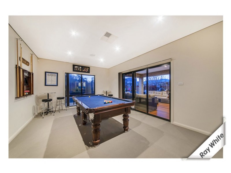 18 Heney Close, Mckellar ACT 2617