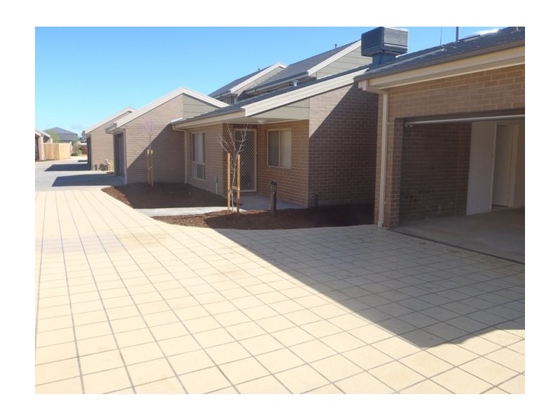 4/56 Christina Stead Street, Franklin ACT 2913