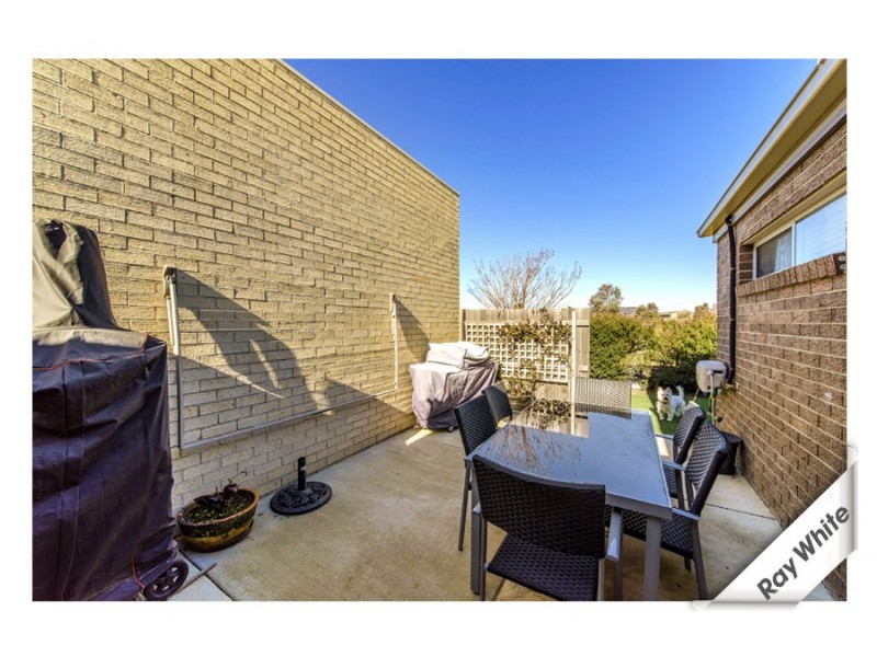 4 Stonehouse Street, Franklin ACT 2913