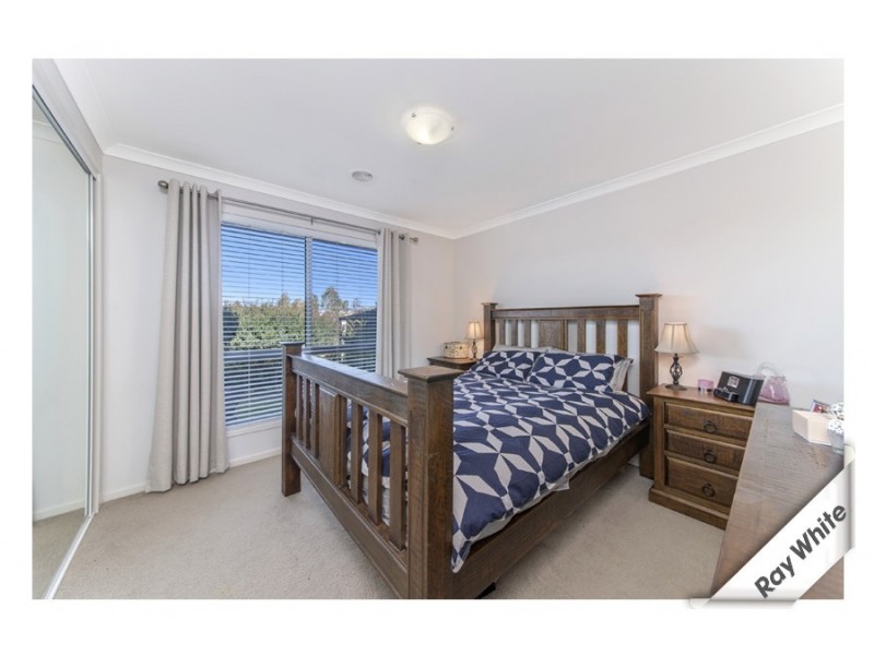 4 Stonehouse Street, Franklin ACT 2913