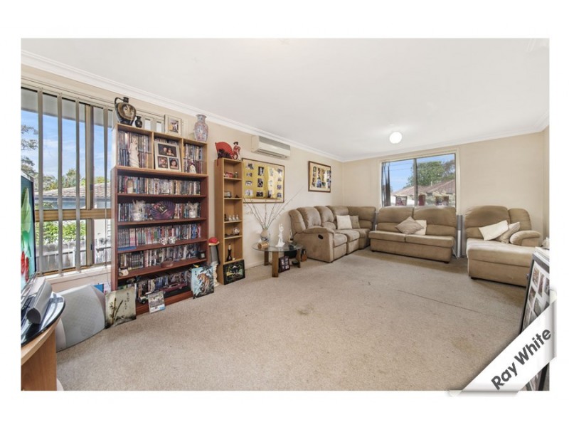 70 Armstrong Crescent, Holt ACT 2615