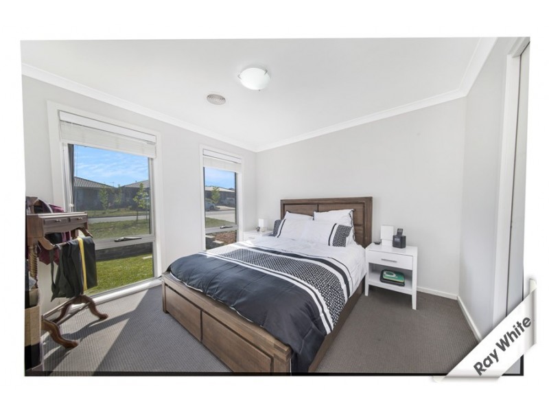 8 Maris King Street, Casey ACT 2913