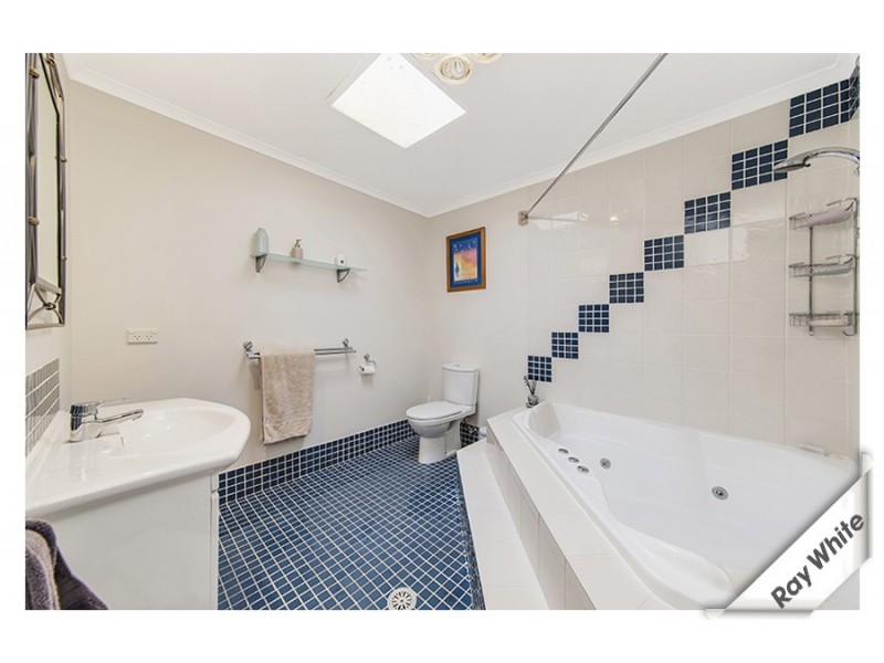 4 Counihan Court, Dunlop ACT 2615