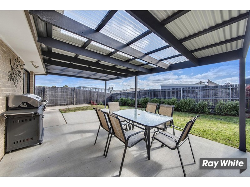 4 Clyde Finlay Street, Macgregor ACT 2615