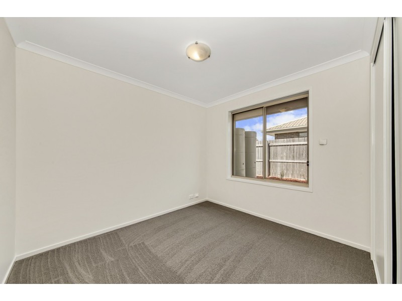 98 Hollows Circuit, Macgregor ACT 2615