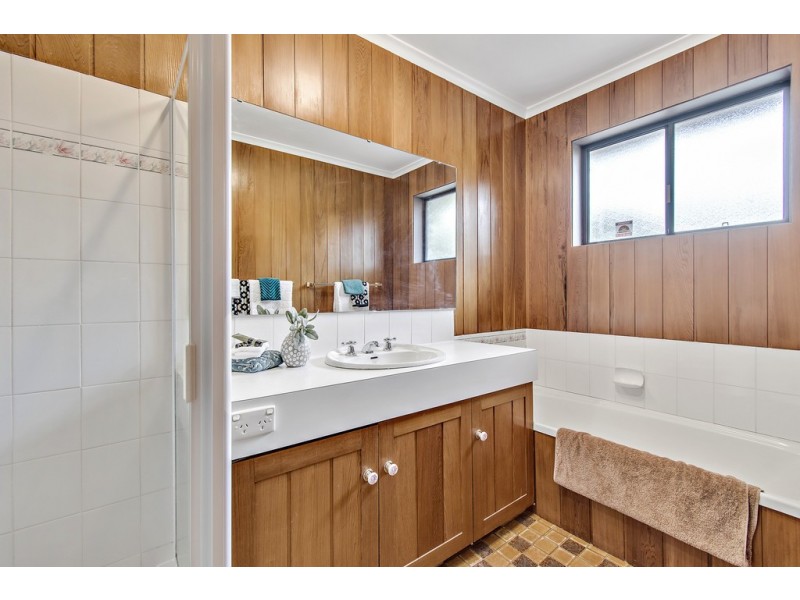24 Magrath Crescent, Spence ACT 2615