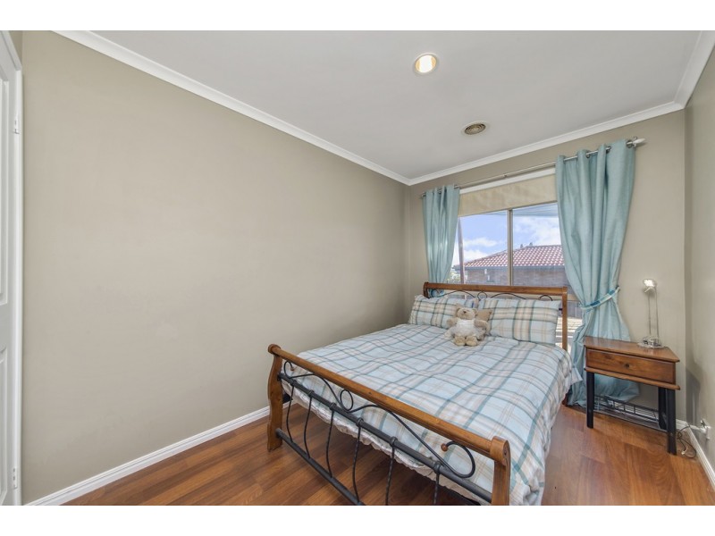 6 Lovely Close, Dunlop ACT 2615