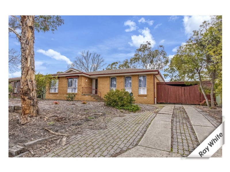 6 Hirst Place, Giralang ACT 2617