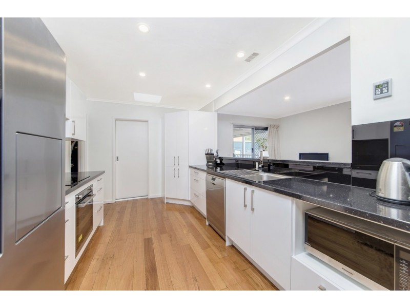 214 Osburn Drive, Macgregor ACT 2615