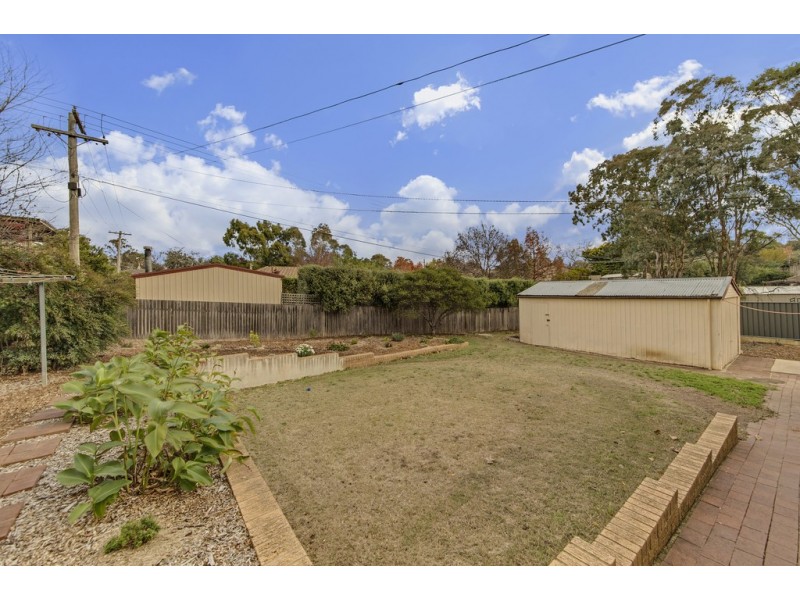214 Osburn Drive, Macgregor ACT 2615
