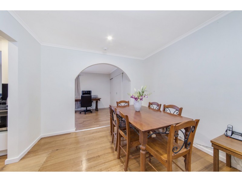 214 Osburn Drive, Macgregor ACT 2615