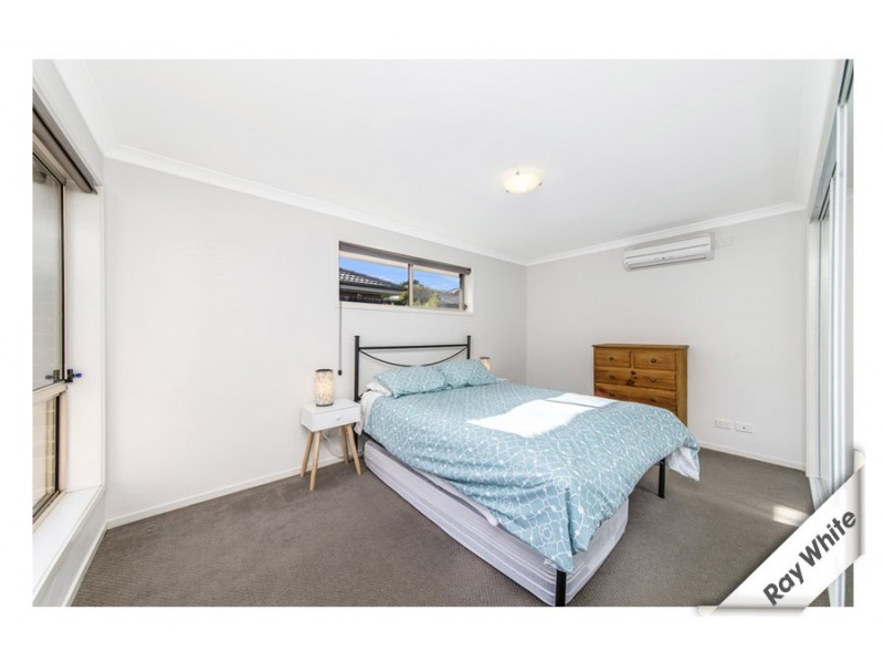 27 Clyde Finlay Street, Macgregor ACT 2615