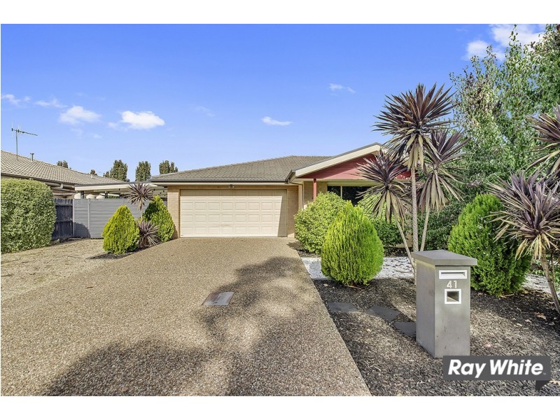 41 William Webb Drive, Mckellar ACT 2617