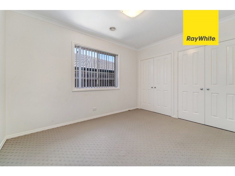 6 Joan Long Street, Franklin ACT 2913