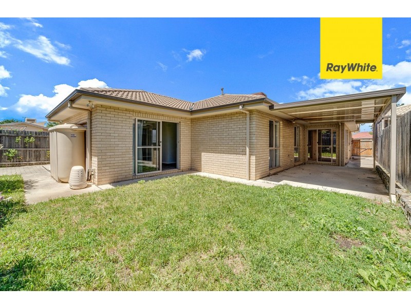 6 Joan Long Street, Franklin ACT 2913