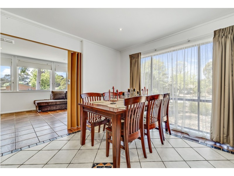 2 Kieran Place, Holt ACT 2615