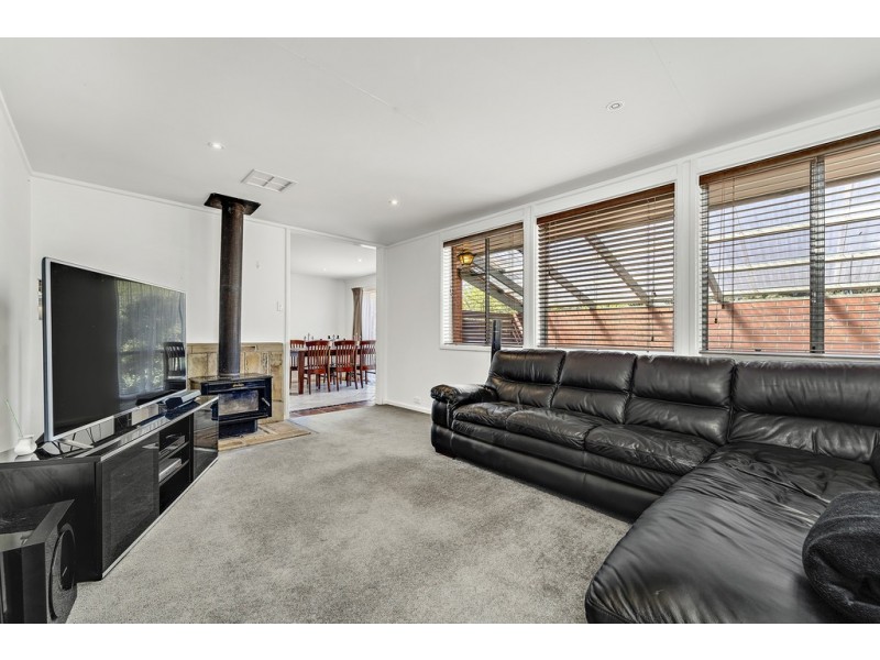 2 Kieran Place, Holt ACT 2615