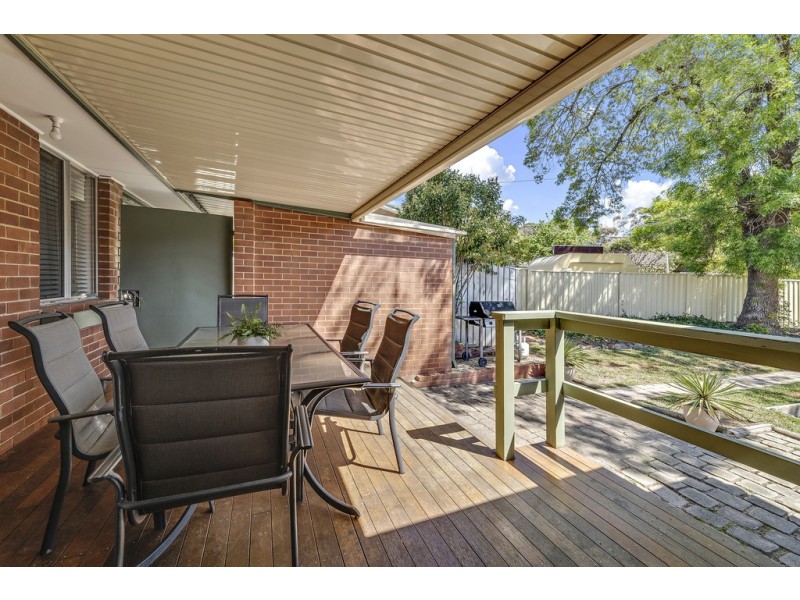 2 Kieran Place, Holt ACT 2615