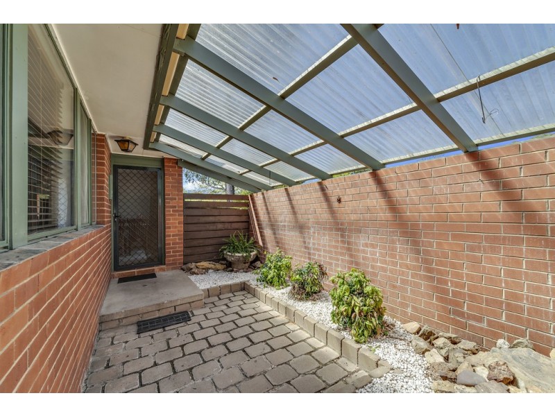 2 Kieran Place, Holt ACT 2615