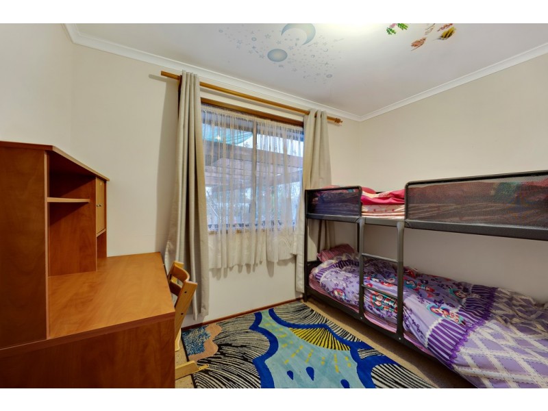 127 Ratcliffe Crescent, Florey ACT 2615