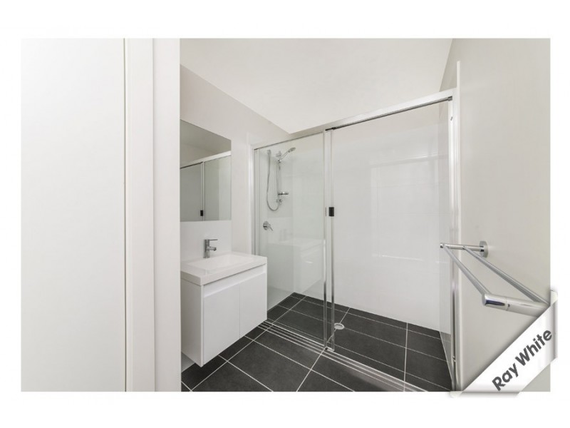 8/84 Kings Canyon Street, Harrison ACT 2914