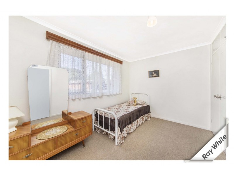 33 Lumeah Street, Narrabundah ACT 2604