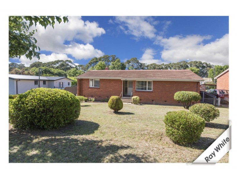 33 Lumeah Street, Narrabundah ACT 2604