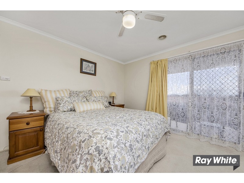 17 Bunduluk Crescent, Ngunnawal ACT 2913